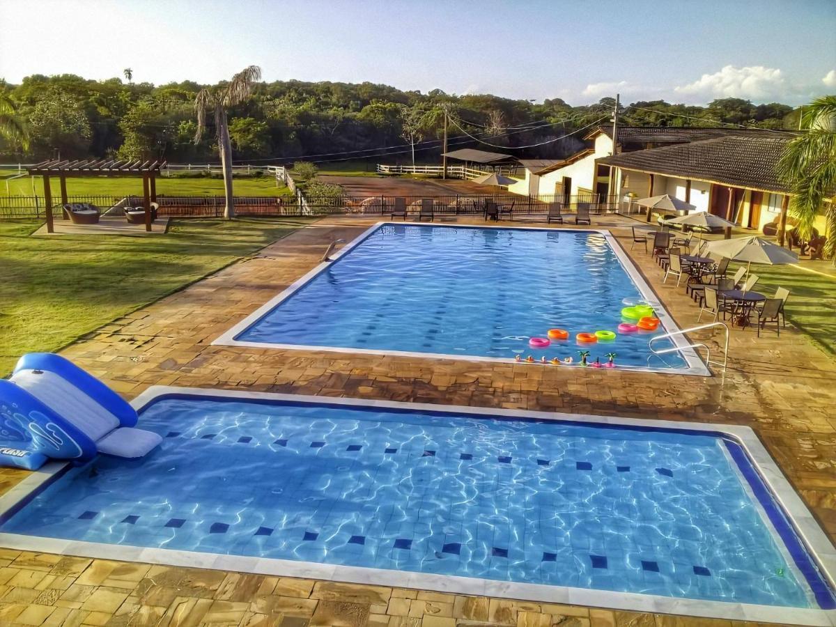 Pousada Haras Santa Rita Poconé Exterior photo