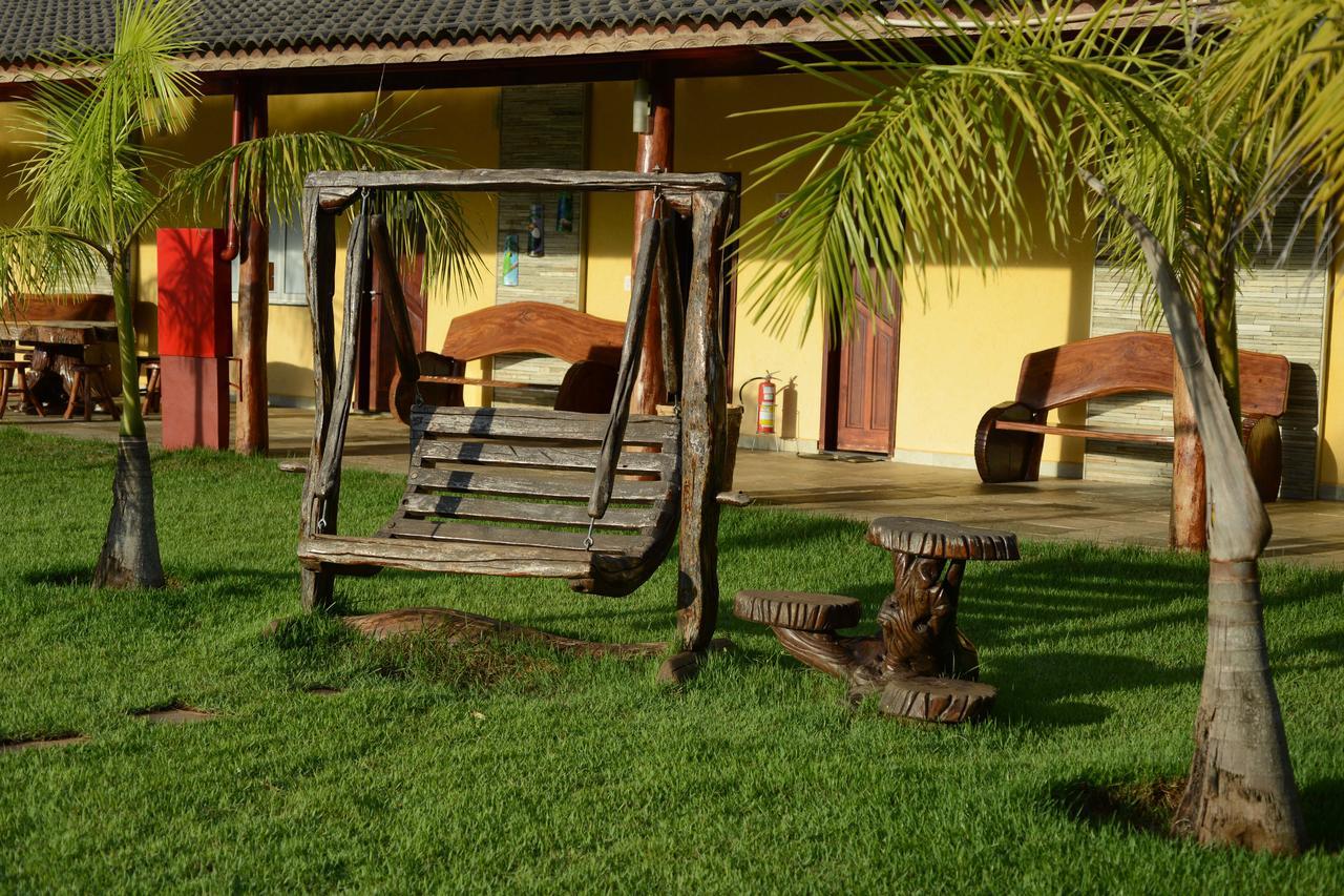 Pousada Haras Santa Rita Poconé Exterior photo